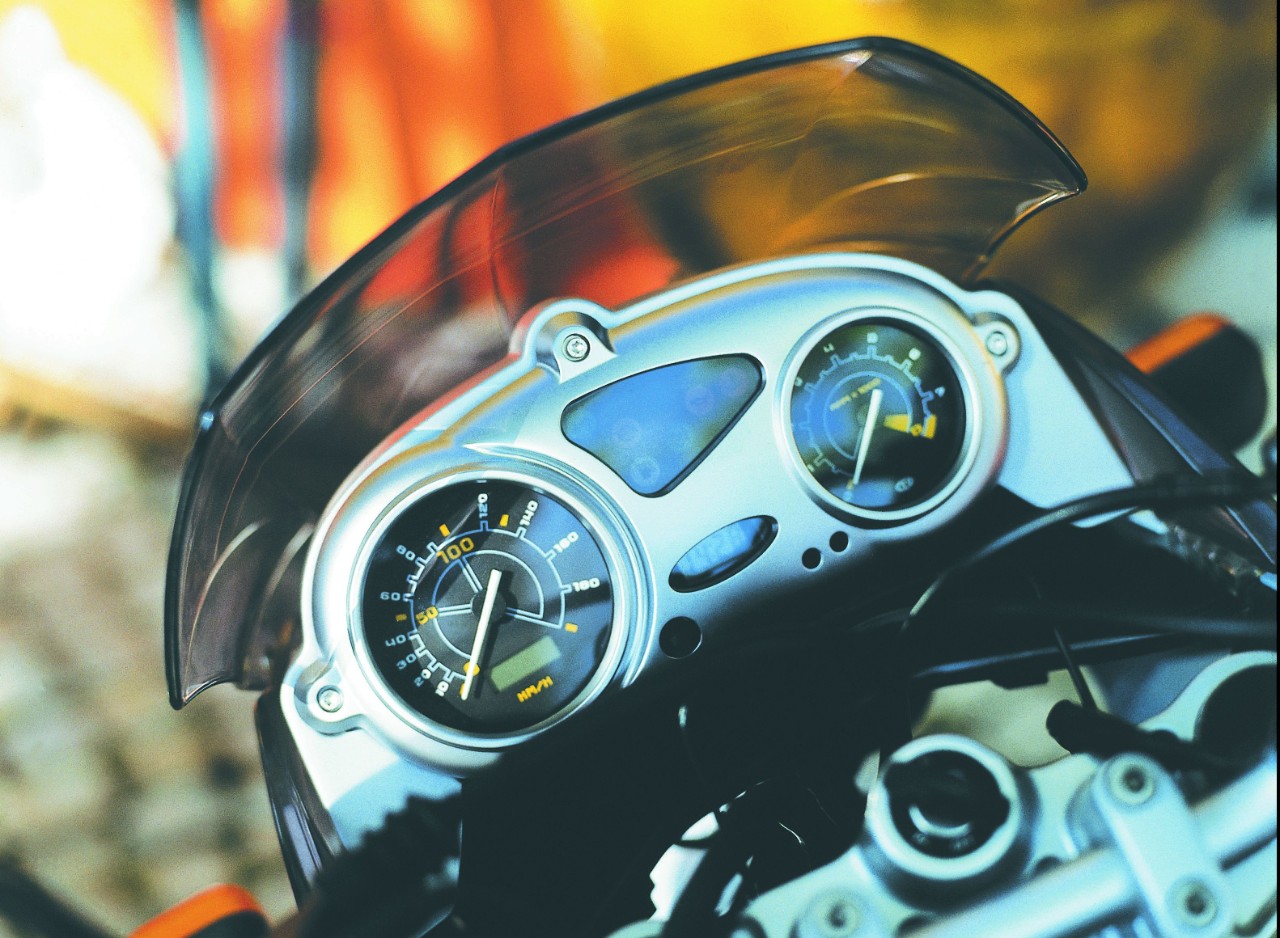 Il vizietto di Matteo Messina Denaro? La BMW C650